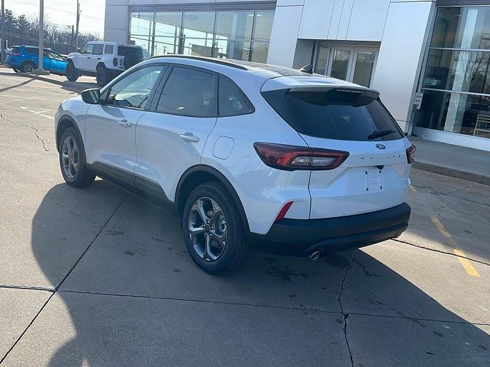 2025 Ford Escape