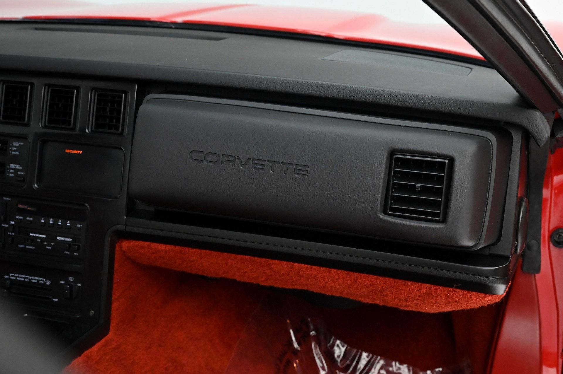 1985 Chevrolet Corvette null image 27