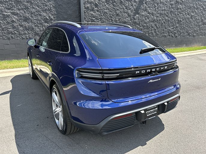 2024 Porsche Macan