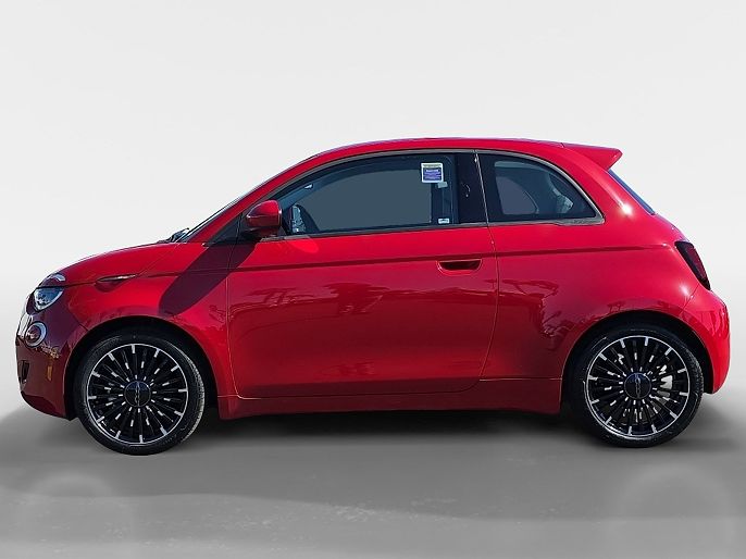2024 Fiat 500e