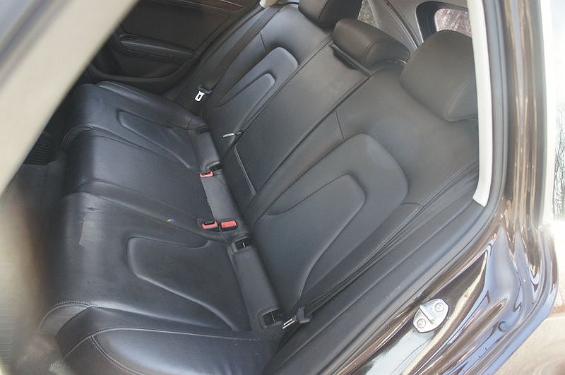 2011 Audi A4 Premium Plus image 8