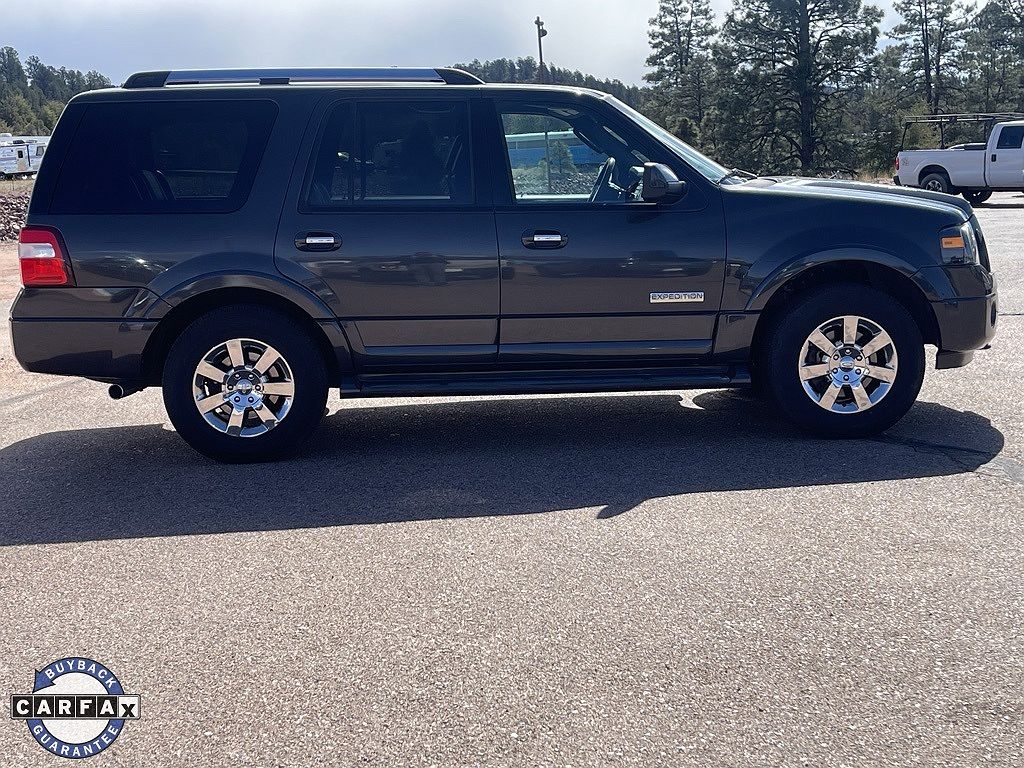 2007 Ford Expedition Limited image 1