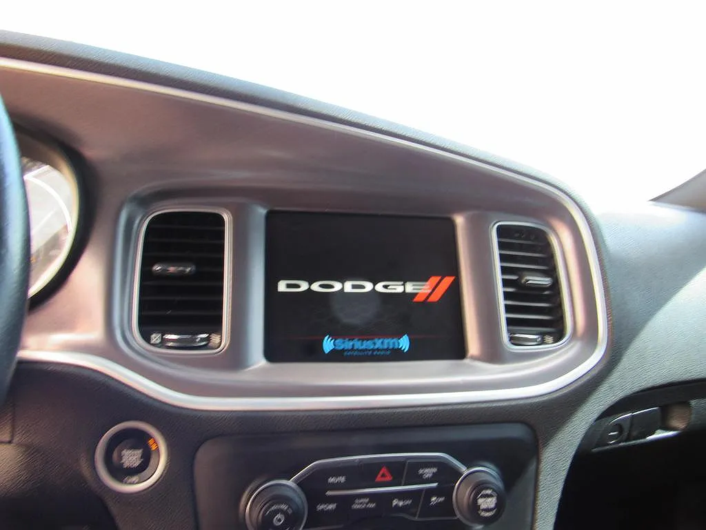 2019 Dodge Charger GT image 4