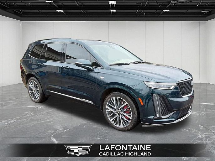 2025 Cadillac XT6