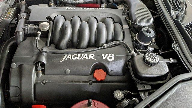 1998 Jaguar XK null image 32