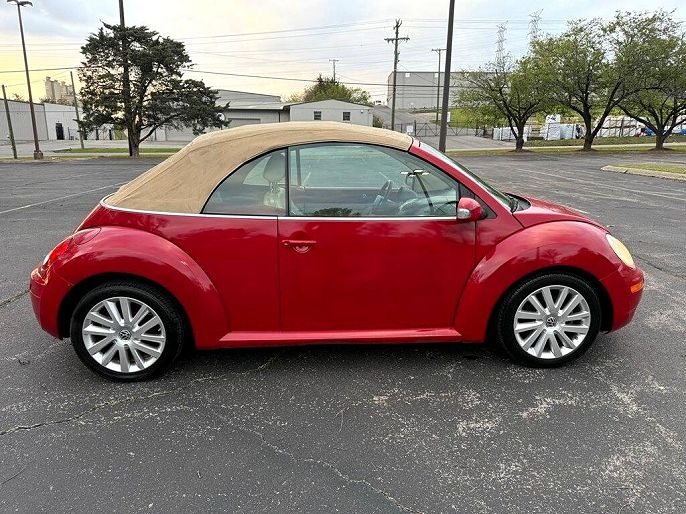 2008 Volkswagen New Beetle
