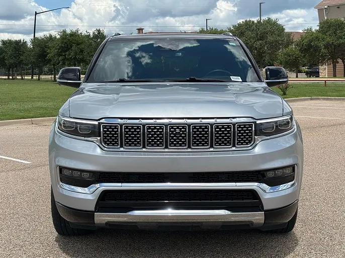 2023 Jeep Grand Wagoneer