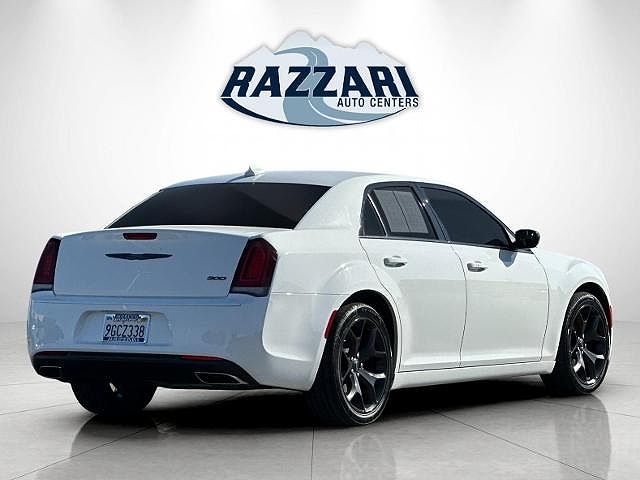 2022 Chrysler 300
