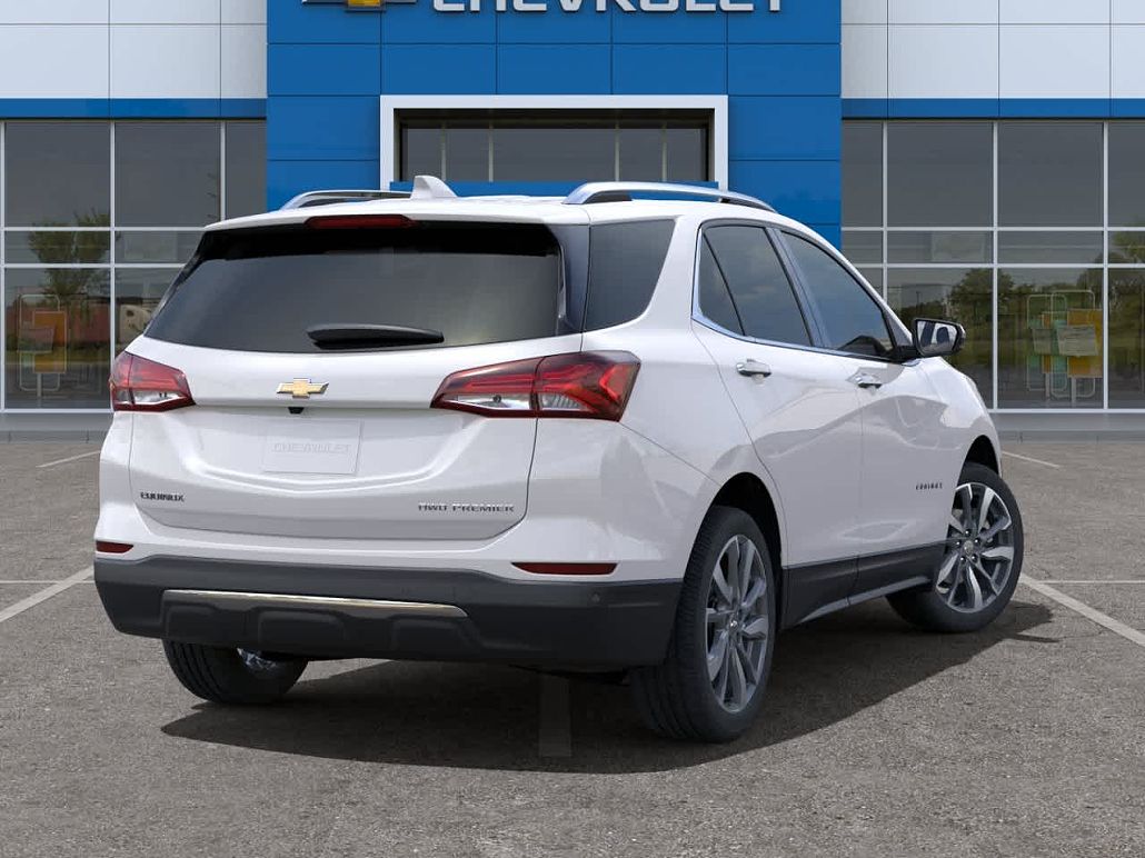 2024 Chevrolet Equinox Premier image 3