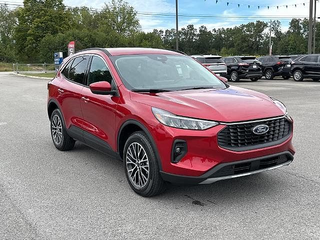 2024 Ford Escape