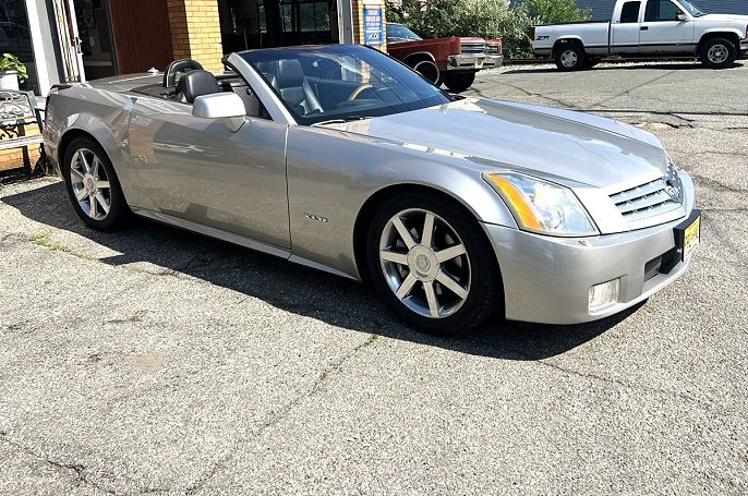 2004 Cadillac XLR