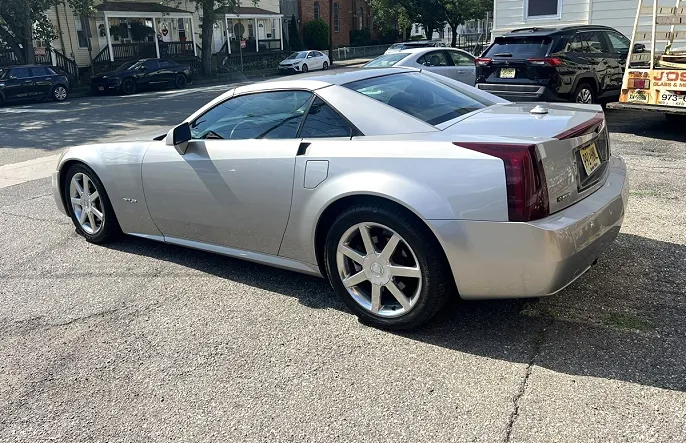 2004 Cadillac XLR