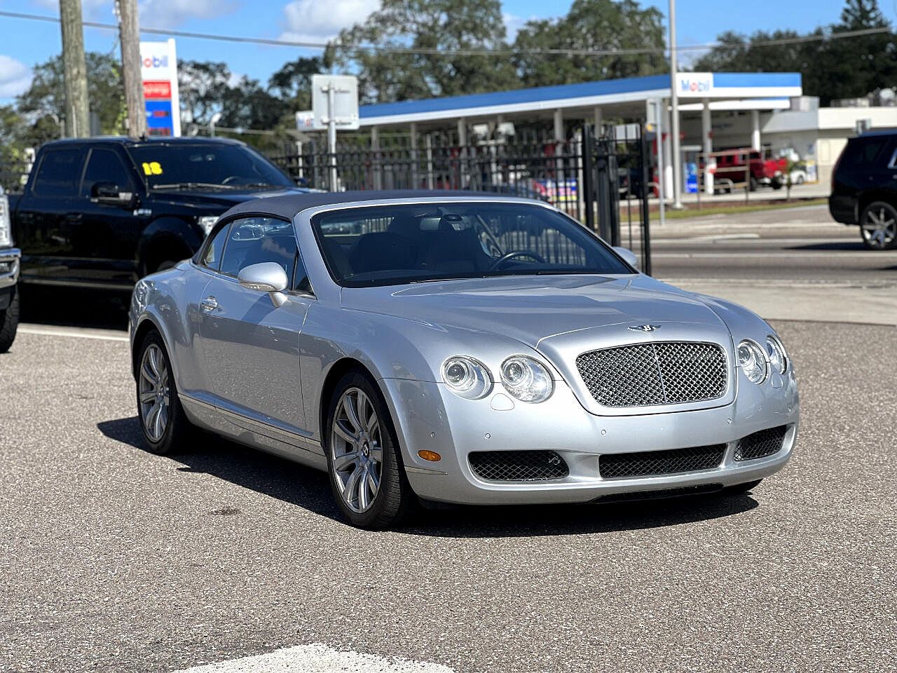 2008 Bentley Continental GTC image 1