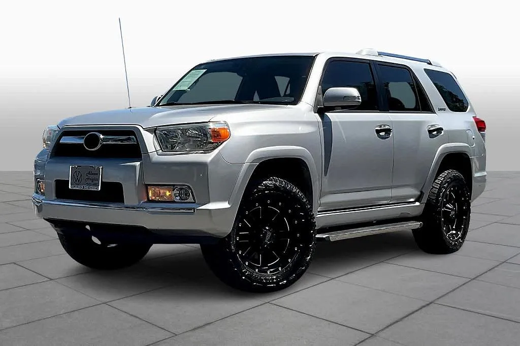 2010 Toyota 4Runner Limited Edition image 0