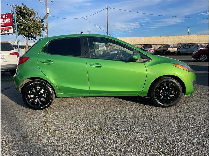 2012 Mazda Mazda2