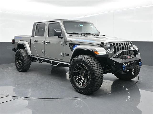 2023 Jeep Gladiator