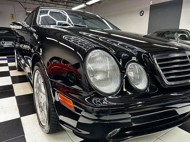 2000 Mercedes-Benz CLK