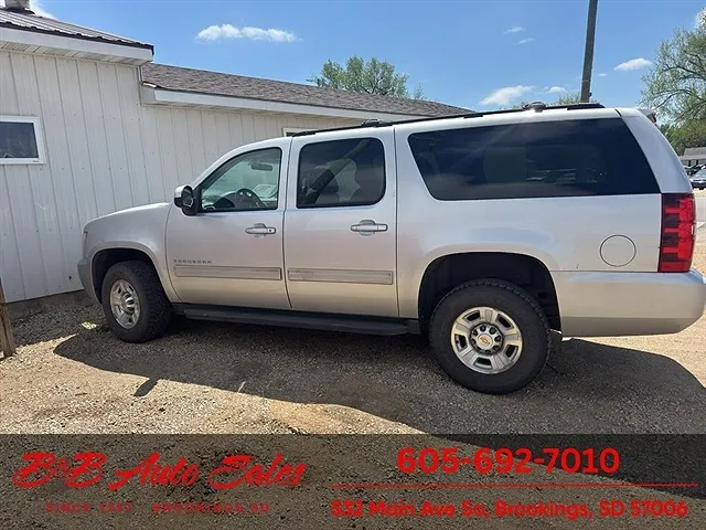 2011 Chevrolet Suburban 2500