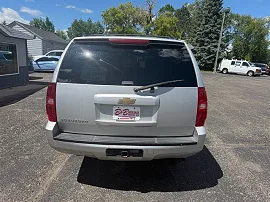 2011 Chevrolet Suburban 2500