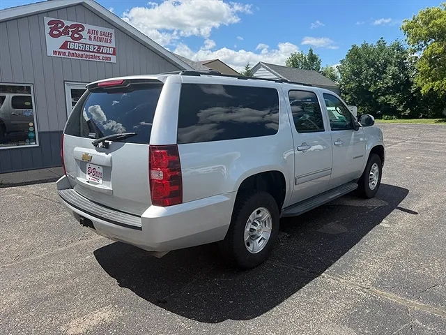 2011 Chevrolet Suburban 2500