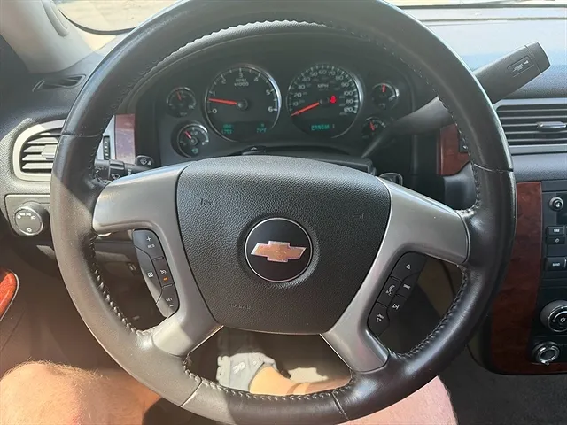 2011 Chevrolet Suburban 2500