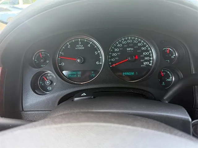 2011 Chevrolet Suburban 2500