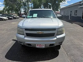 2011 Chevrolet Suburban 2500
