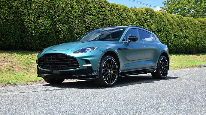 2023 Aston Martin DBX