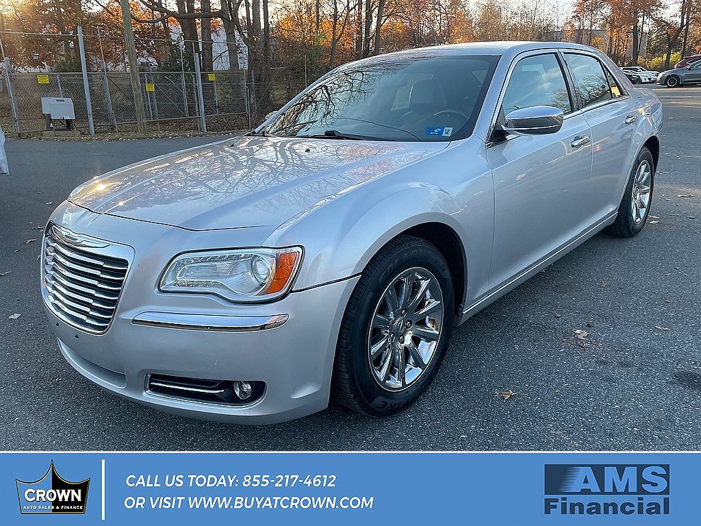 2012 Chrysler 300 Limited Edition image 0