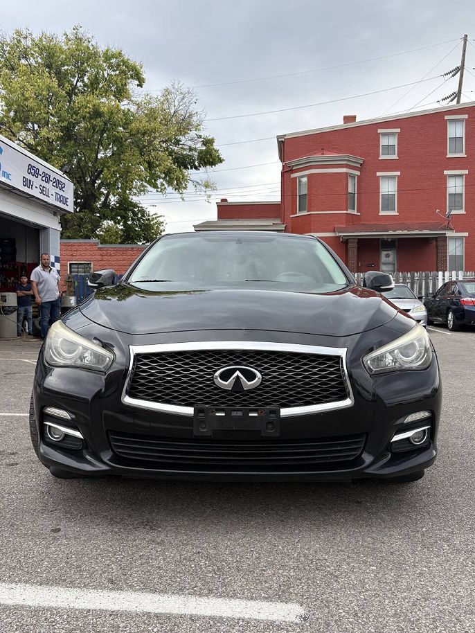 2014 Infiniti Q50
