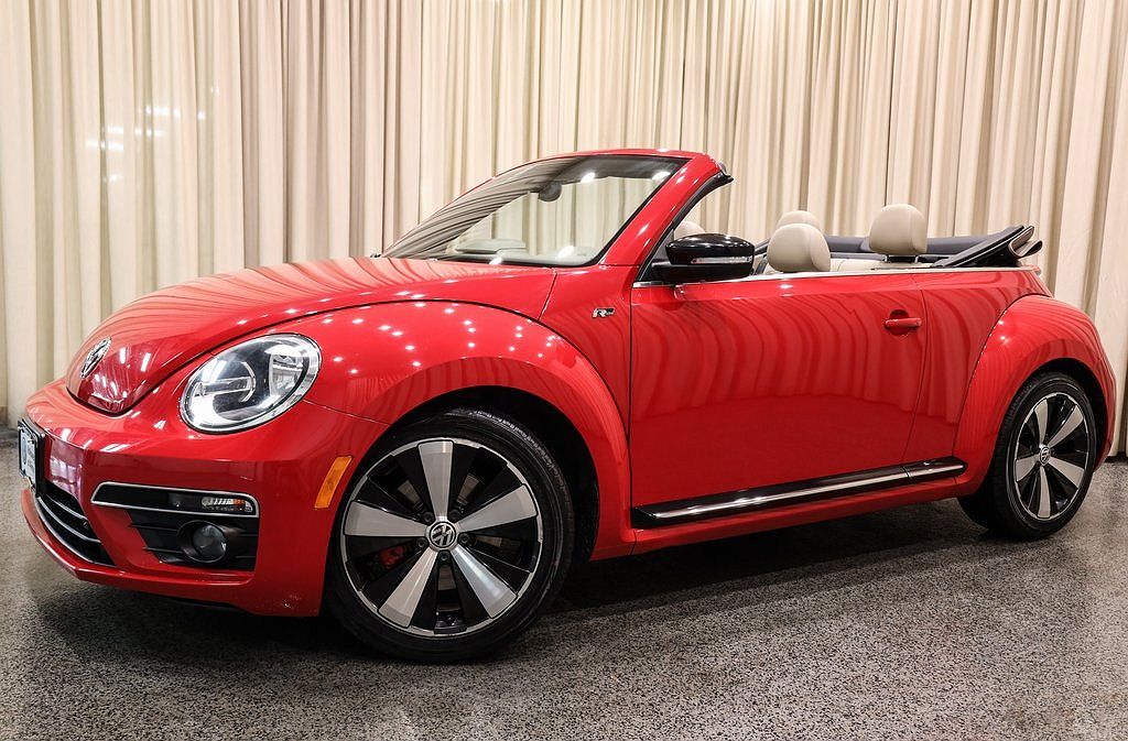 2015 Volkswagen Beetle R-Line image 4