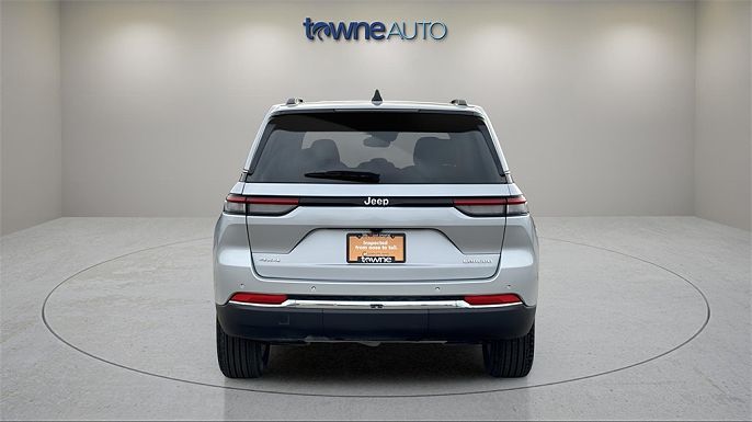 2023 Jeep Grand Cherokee