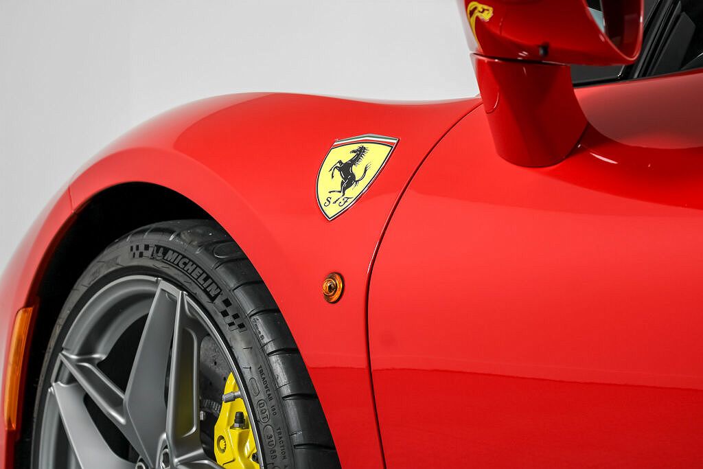 2020 Ferrari 488 Pista image 12