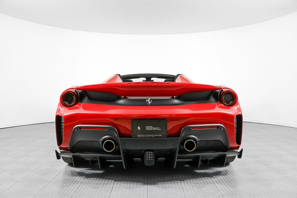 2020 Ferrari 488 Pista image 8
