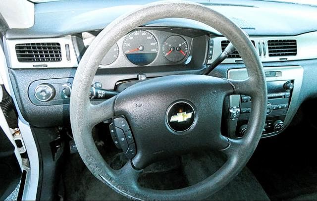 2015 Chevrolet Impala Police image 6