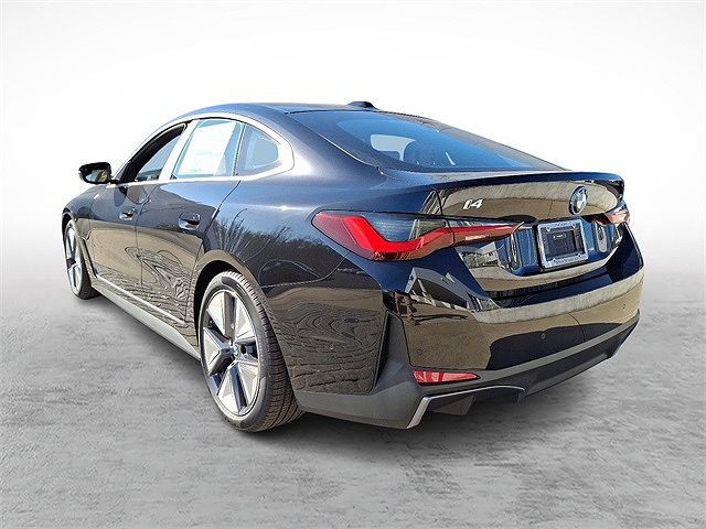 2025 BMW i4
