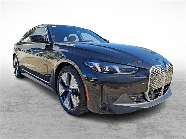 2025 BMW i4