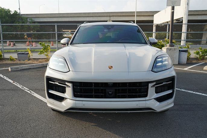 2024 Porsche Cayenne
