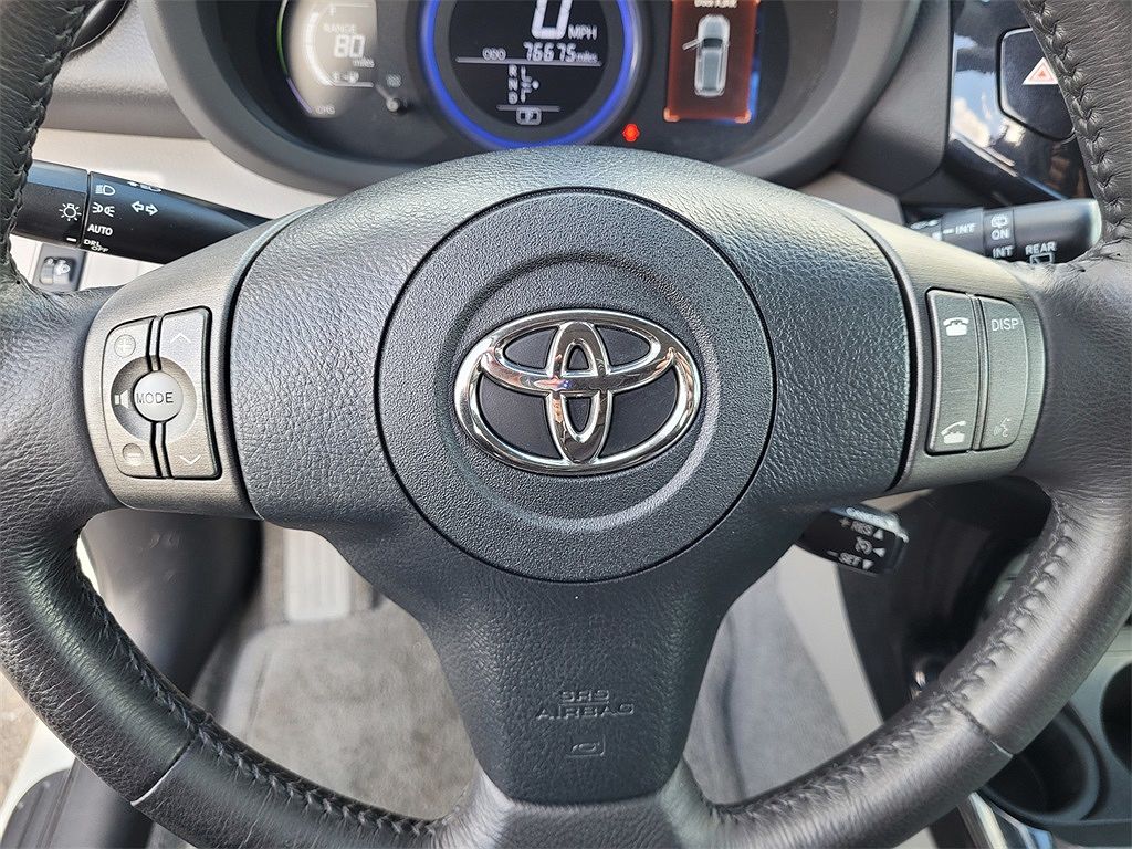 2013 Toyota RAV4 EV image 20