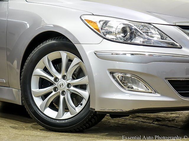 2013 Hyundai Genesis