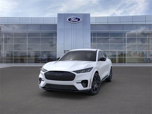 2025 Ford Mustang Mach-E