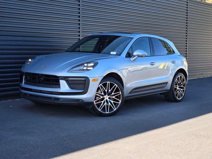 2025 Porsche Macan