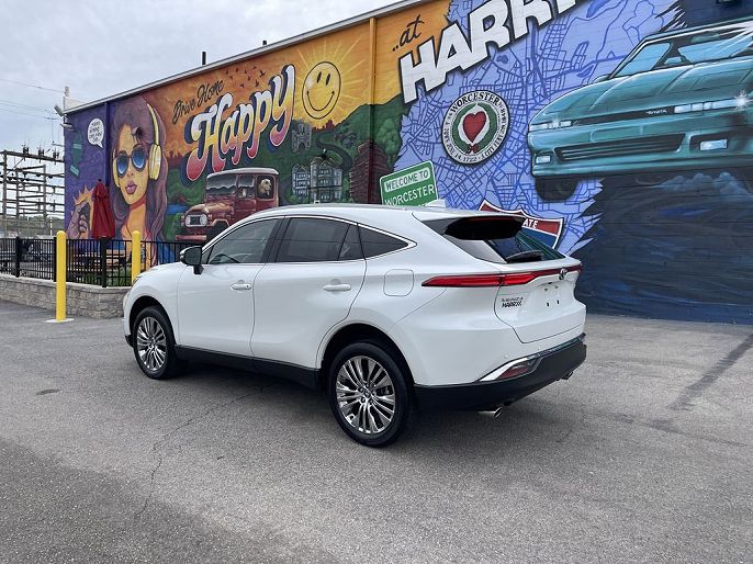 2023 Toyota Venza