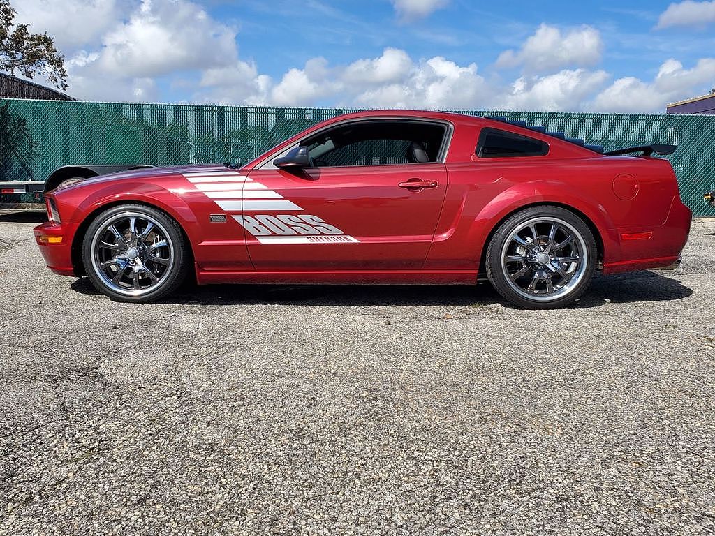 2006 Ford Mustang GT image 1