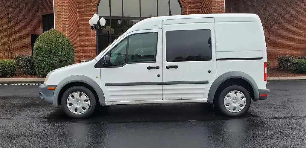 2011 Ford Transit Connect XL image 2