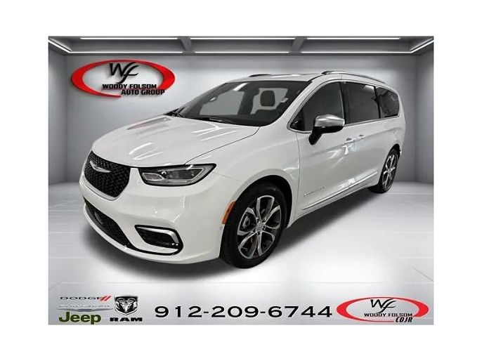 2026 Chrysler Pacifica