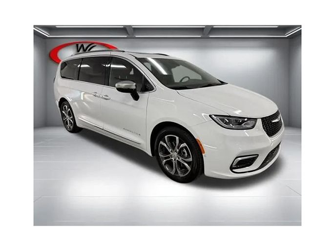 2026 Chrysler Pacifica