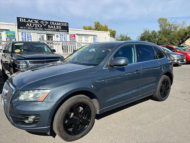 2011 Audi Q5 Premium Plus image 0