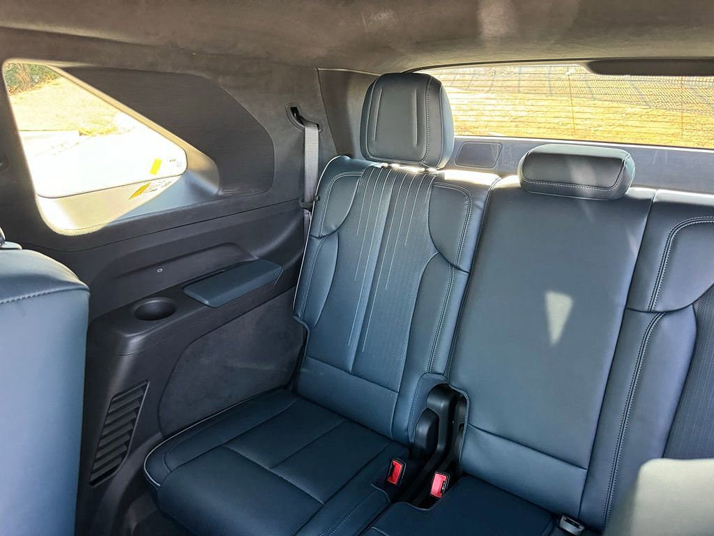2025 Cadillac Escalade IQ