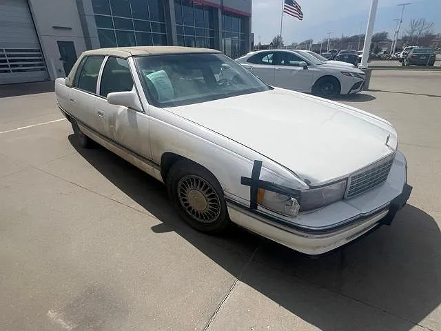 1995 Cadillac DeVille null image 0